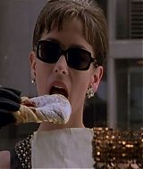 2000-AudreyHepburnStory-0029.jpg