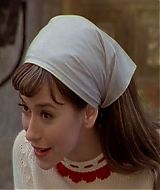 2000-AudreyHepburnStory-0205.jpg