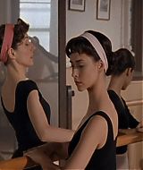 2000-AudreyHepburnStory-0210.jpg