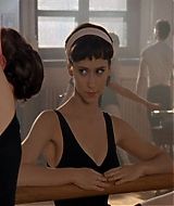 2000-AudreyHepburnStory-0224.jpg