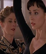 2000-AudreyHepburnStory-0304.jpg