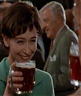 Filename=2000-AudreyHepburnStory-1015.jpg
Filesize=38KiB
Dimensions=720x480
Date added=Jun 19, 2022 2000-AudreyHepburnStory-1015.jpg
