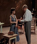 Filename=2000-AudreyHepburnStory-1129.jpg
Filesize=45KiB
Dimensions=720x480
Date added=Jun 19, 2022 2000-AudreyHepburnStory-1129.jpg