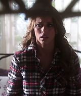 2012-TheClientList-S01E01-0324.jpg
