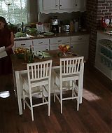 2012-TheClientList-S01E01-0407.jpg