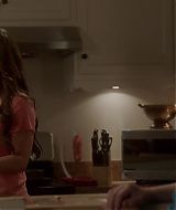 2012-TheClientList-S01E07-380.jpg