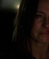 9-1-1-S02E13-087.jpg