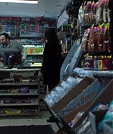 9-1-1-S02E13-177.jpg