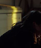 9-1-1-S02E13-220.jpg