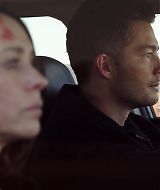 9-1-1-S02E13-278.jpg
