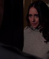 9-1-1-S02E13-372.jpg