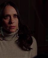 9-1-1-S02E13-483.jpg