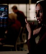 9-1-1-S03E01-157.jpg
