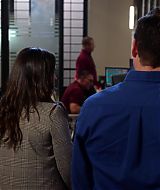 9-1-1-S03E09-033.jpg