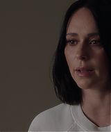 9-11-S05E12-388.jpg