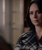 9-11-S05E12-425.jpg