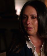 9-1-1-S06E01-119.jpg