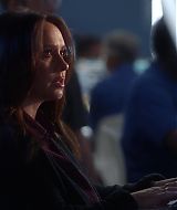 9-1-1-S06E01-178.jpg