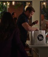 9-1-1-S06E10-092.jpg