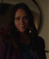 9-1-1-S06E10-108.jpg