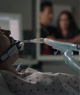 9-1-1-S06E11-090.jpg