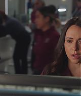 9-1-1-S06E15-002.jpg