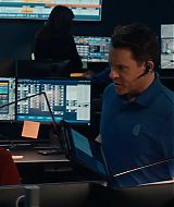 911-S08E01-013.jpg