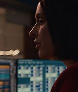 911-S08E01-030.jpg
