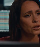 911-S08E01-050.jpg