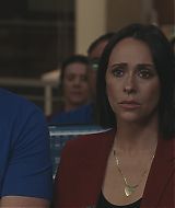 9-1-1-S08E03-065.jpg