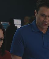 9-1-1-S08E03-095.jpg