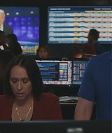 9-1-1-S08E03-107.jpg