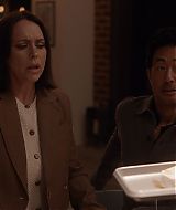 9-1-1-S08E07-043.jpg