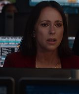 9-1-1-S08E09-431.jpg