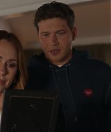 Filename=9-1-1-S09E05-059.jpg
Filesize=136KiB
Dimensions=1920x1080
Date added=Nov 28, 2025 9-1-1-S09E05-059.jpg